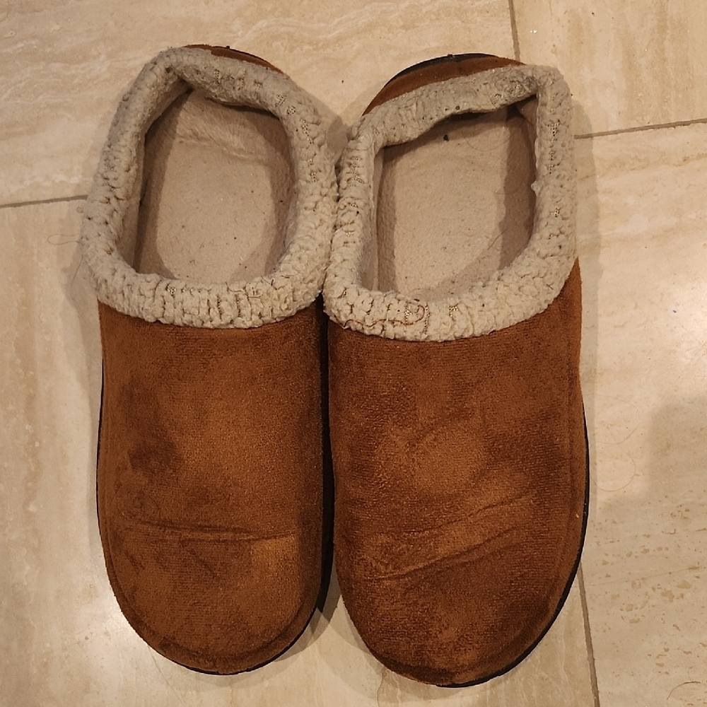Cozy Brown Women's Slippers